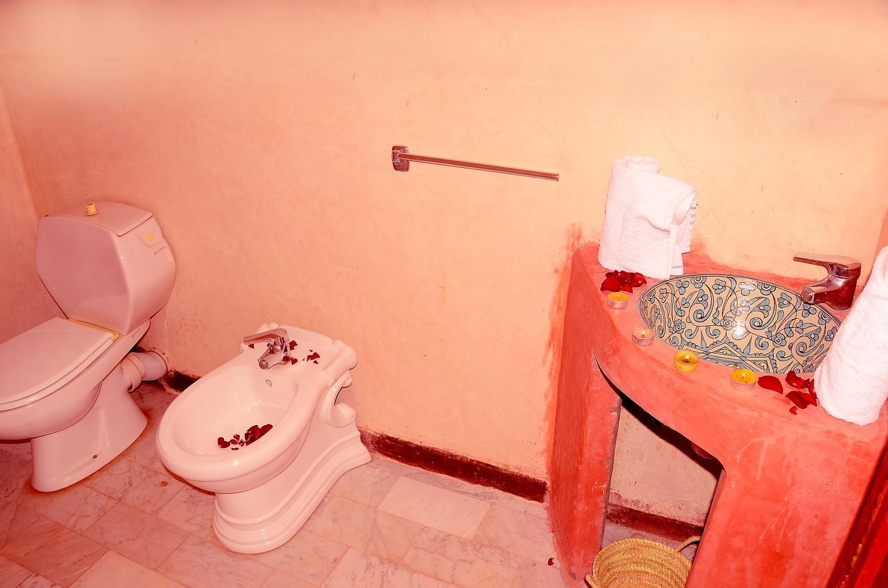 Latifa House Ξενοδοχείο Sbiti Εξωτερικό φωτογραφία